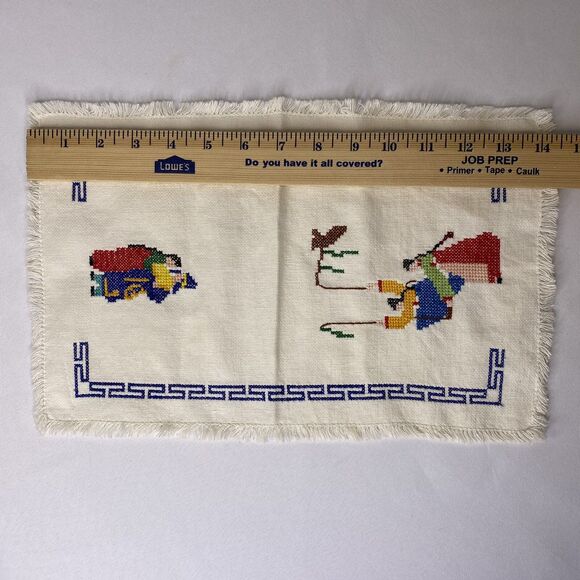 Hand Embroidered Finger Tea Towel Asian Design Fringe 14 x 9 Cross Stitch - Picture 6 of 8